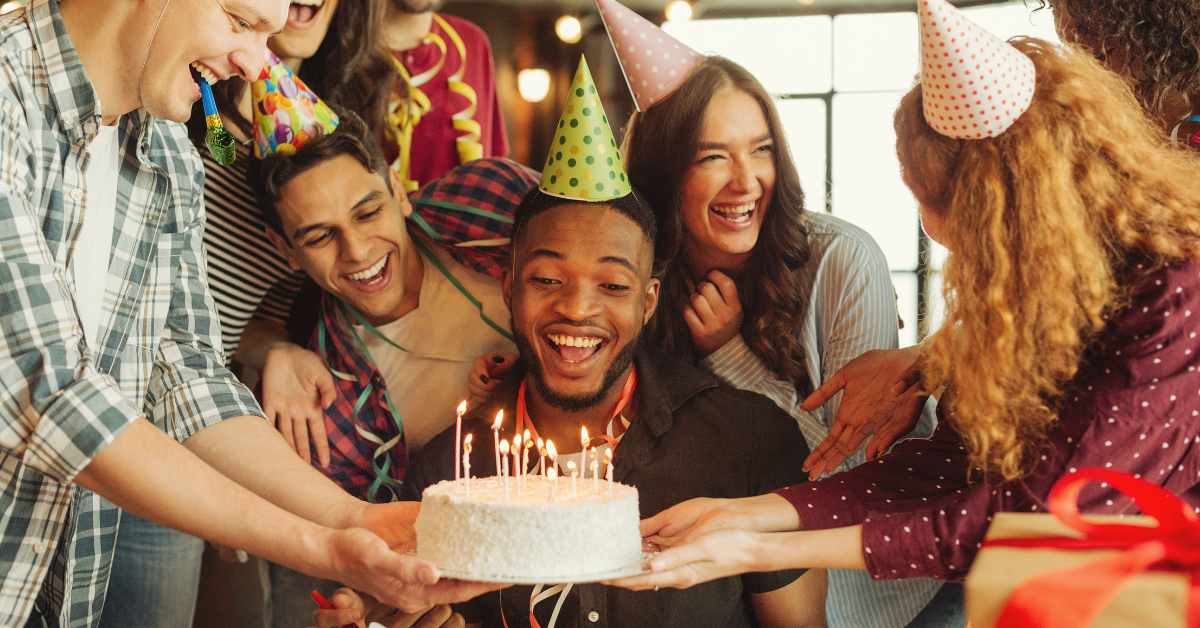 Để con chọn cách tổ chức sinh nhật