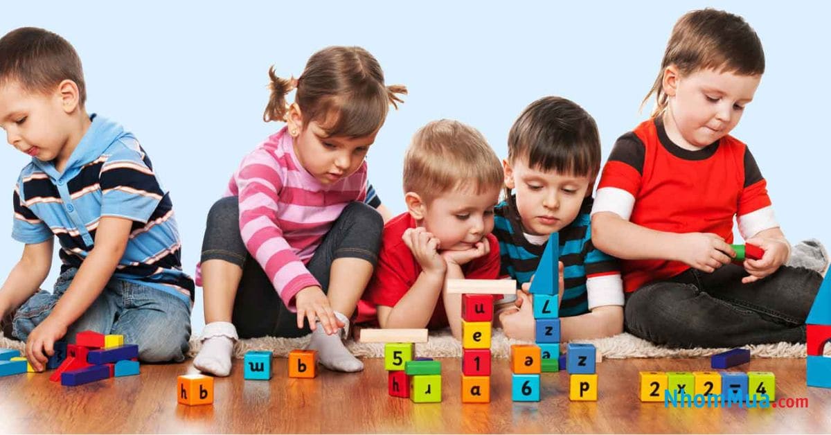 Bộ đồ chơi xếp hình rất phù hợp với các bé trai 5 tuổi