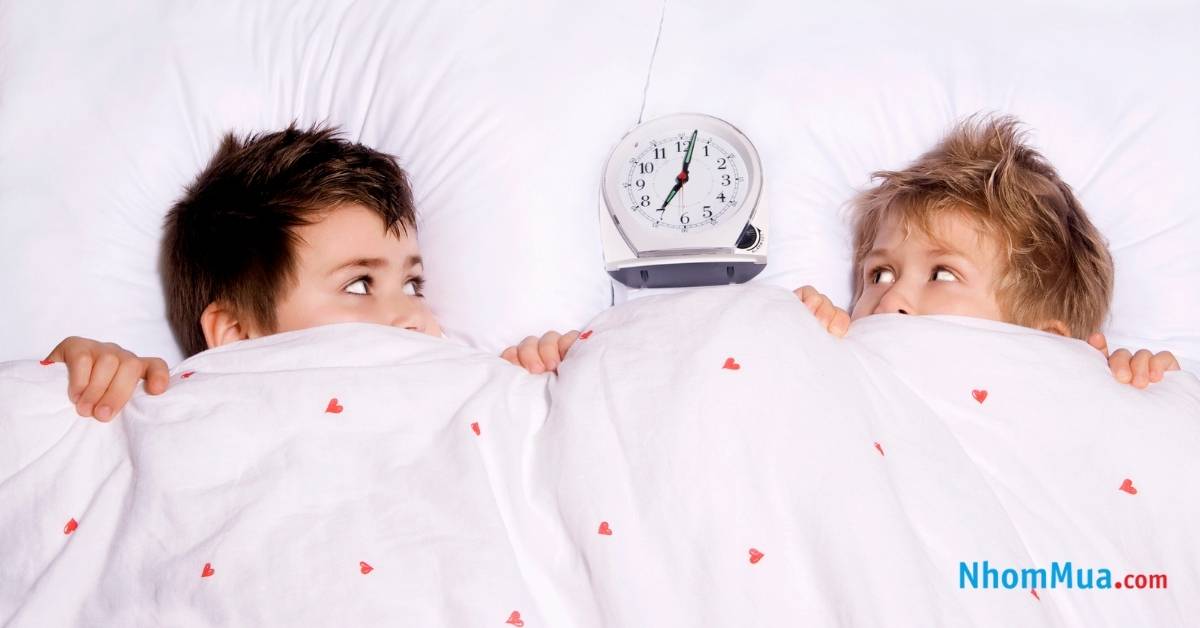 Đồng hồ báo thức giúp bé đúng giờ hơn