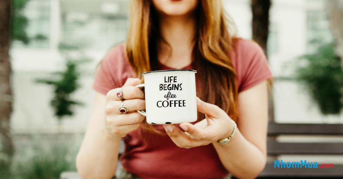 Tặng ly, cốc uống nước