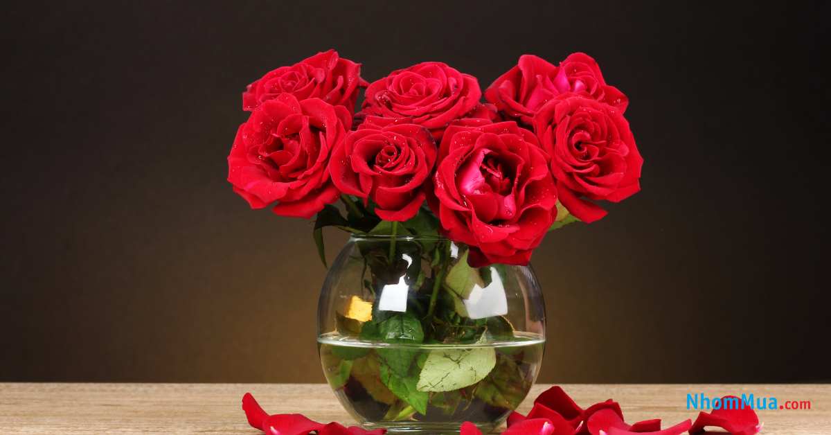 Lọ hoa gốm trang trí đẹp mắt